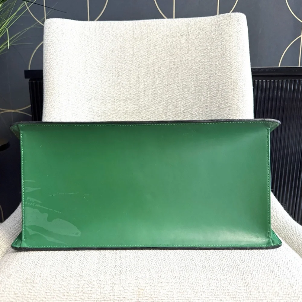 Authentic Louis Vuitton Epi Riviera Handbag in Borneo green
